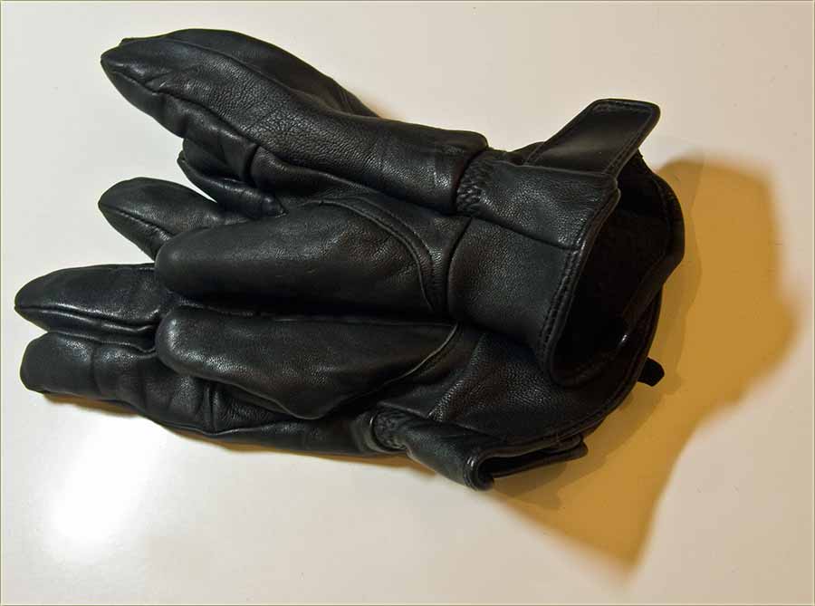 Baš je ladno brez rukavica ...