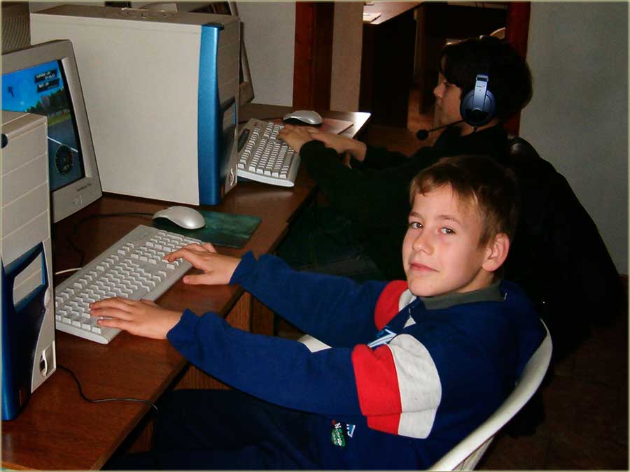 Savremena dečurlija ...