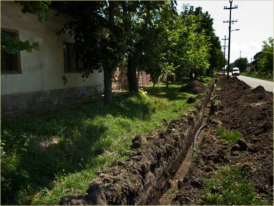 Nov vodovod u sokak S. Markovića...