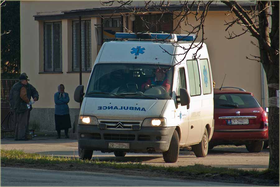 Kako ti je baba III ?