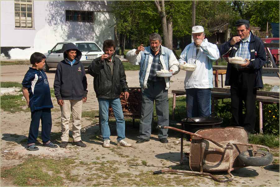 Madžin 16-ti, Veliki petek...