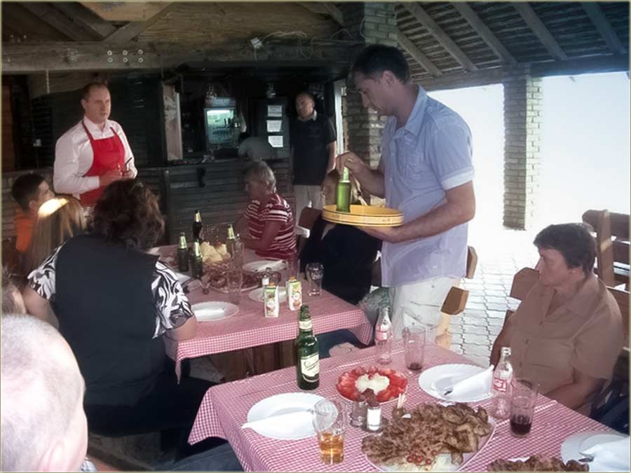 Naša vrhuška, to nikad neBi uradila !!!