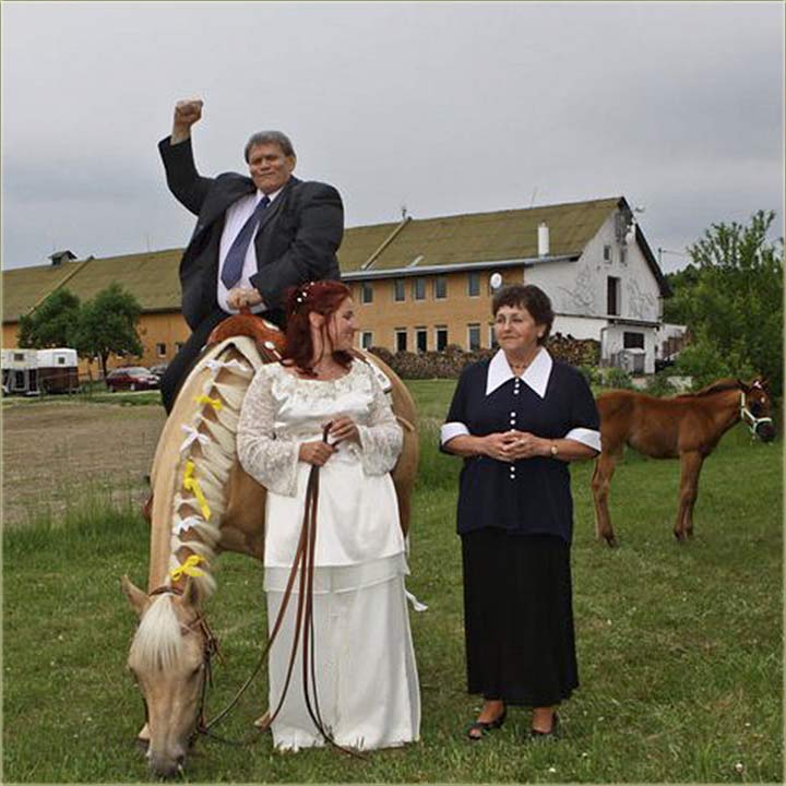 uPokojijo se Borislav Jakšić...