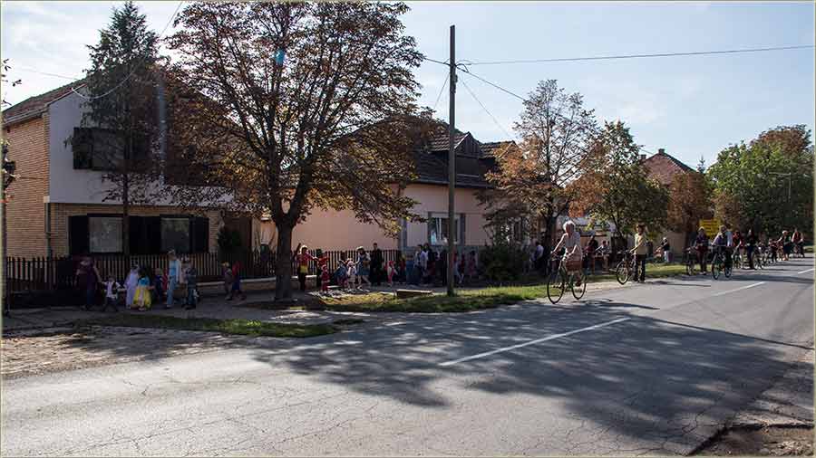 Dečiji maskenbal...