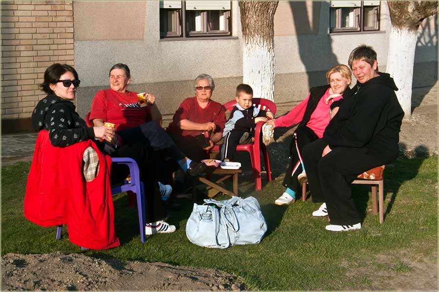 PoslaPodnevni kružok, u sokak 3 Oktobra