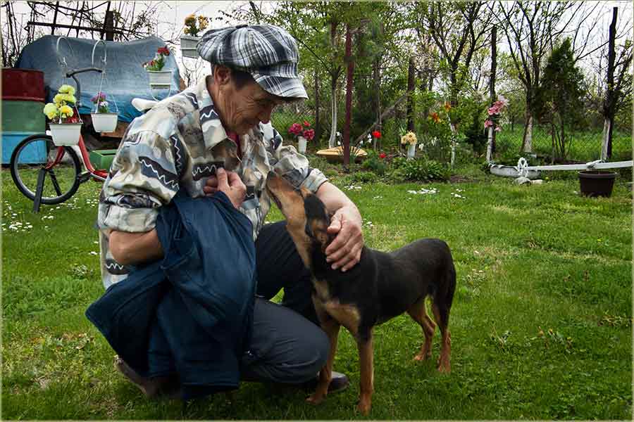 Ko o čemu, a Lala o lali III ...