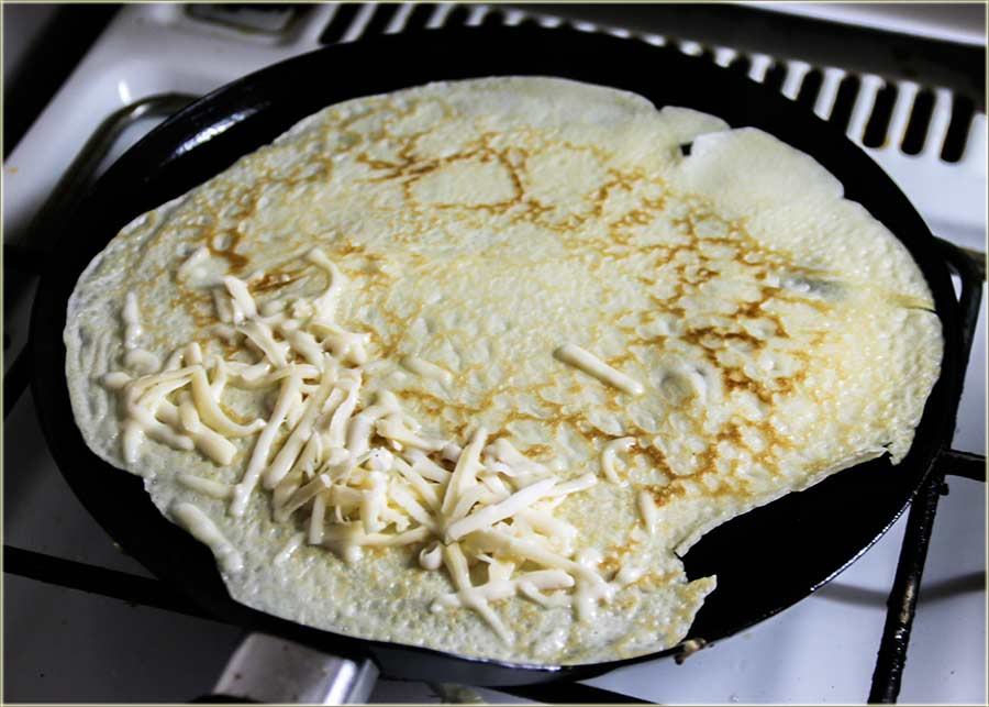 Aaa..., čiji je sir ?