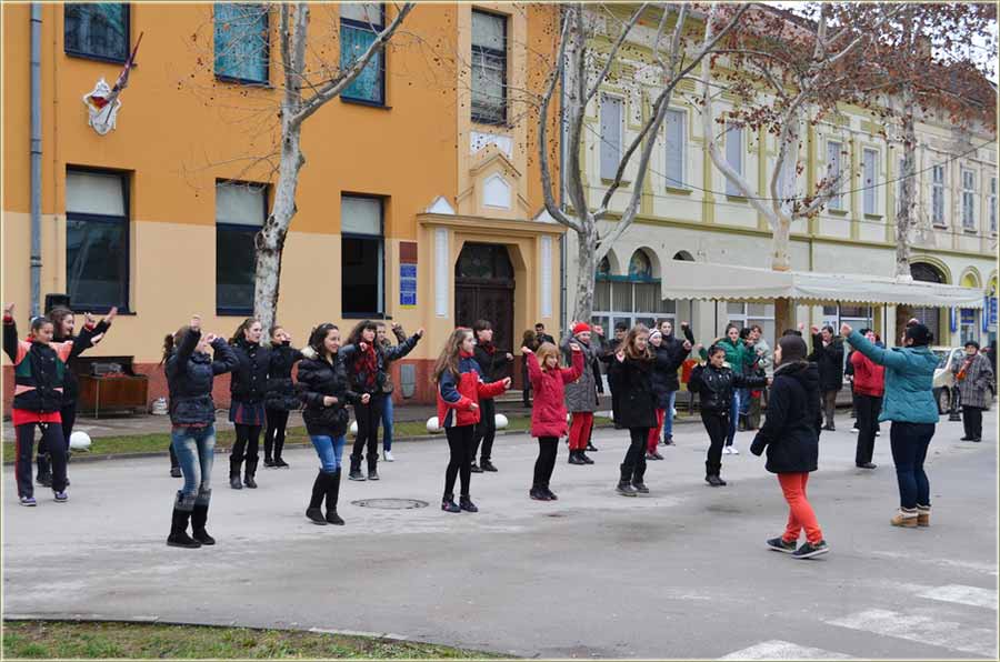 Kampanja - MILIJARDA USTAJE II !!!