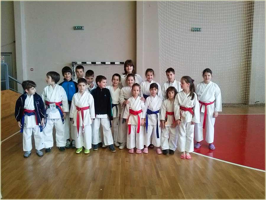 Mladi karatisti u Banatcki Karlovac !!!