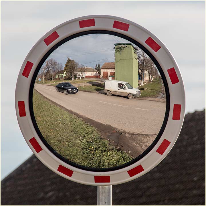 Imamo i krivi ogledala...