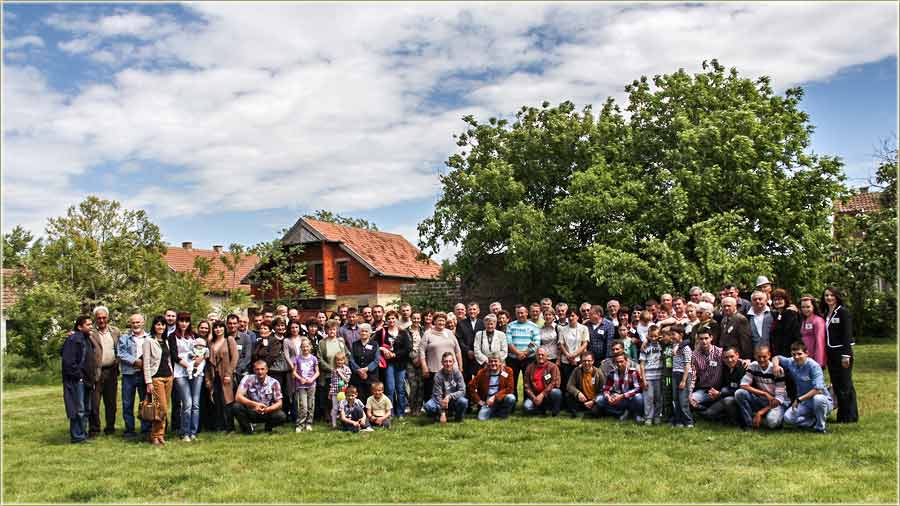 Drugo okupljanje familije Popov...