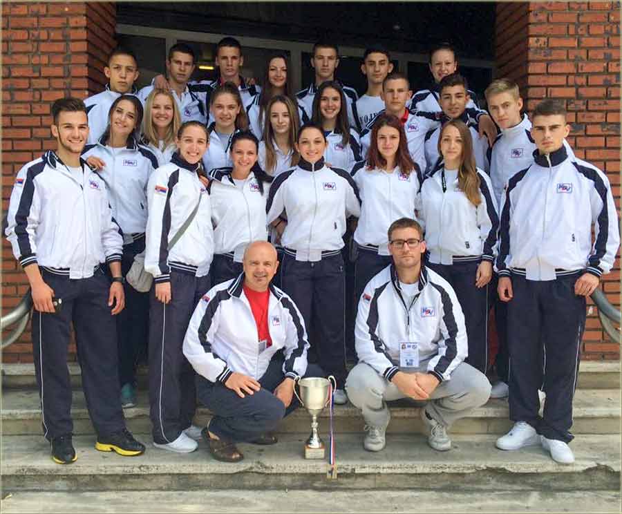 Naši karatisti, zablistali u Pariz !!!