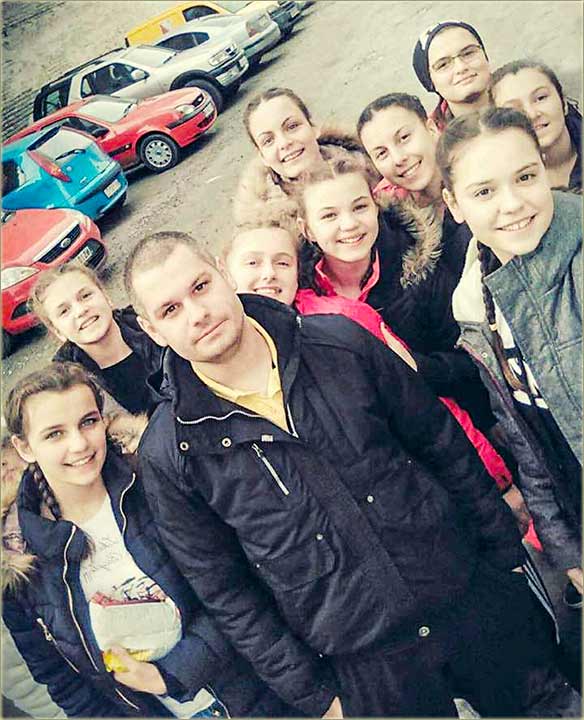 Naše učenice rasturadu u futsalu !!!