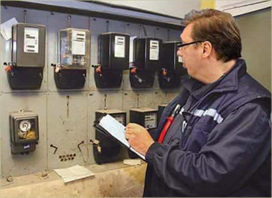 IzDrkavanje vlasti, po siromaškim državljanima I