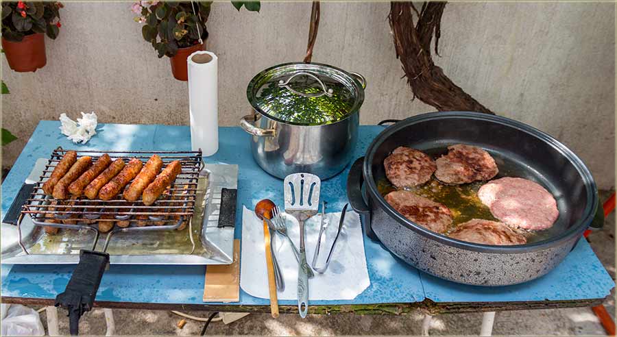 Ugostitelji su bili brezObrazni, a naSlavu !!!