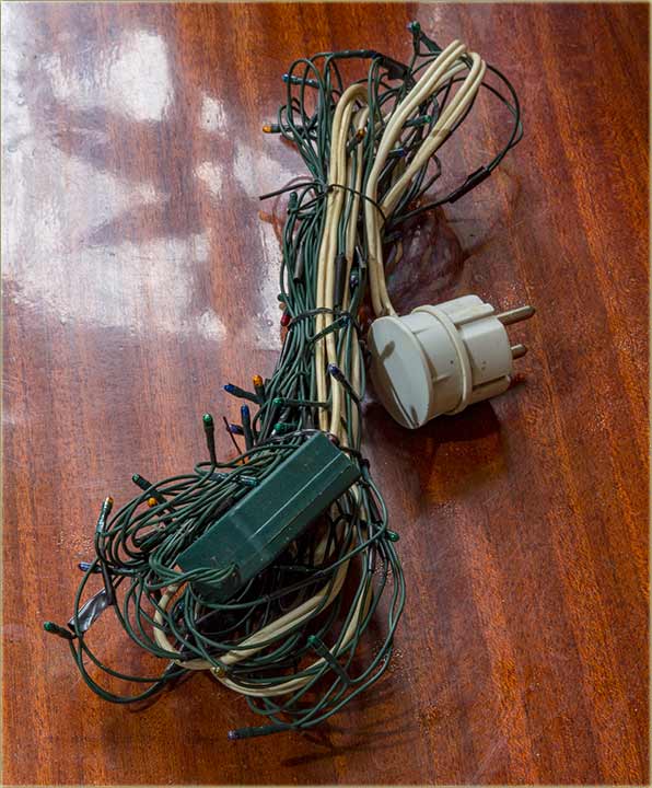 Jestel skinili božićno-novogodišnje lampice ?