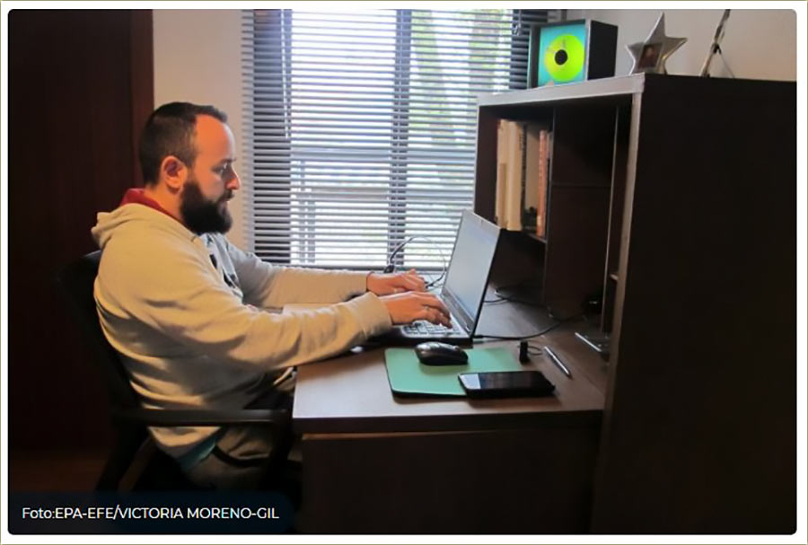 IT pobuna, u državu na Srbiju, a pod vučićom !!!