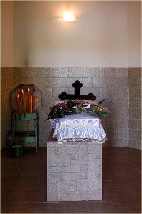 Unuk o pokojnim dedi...