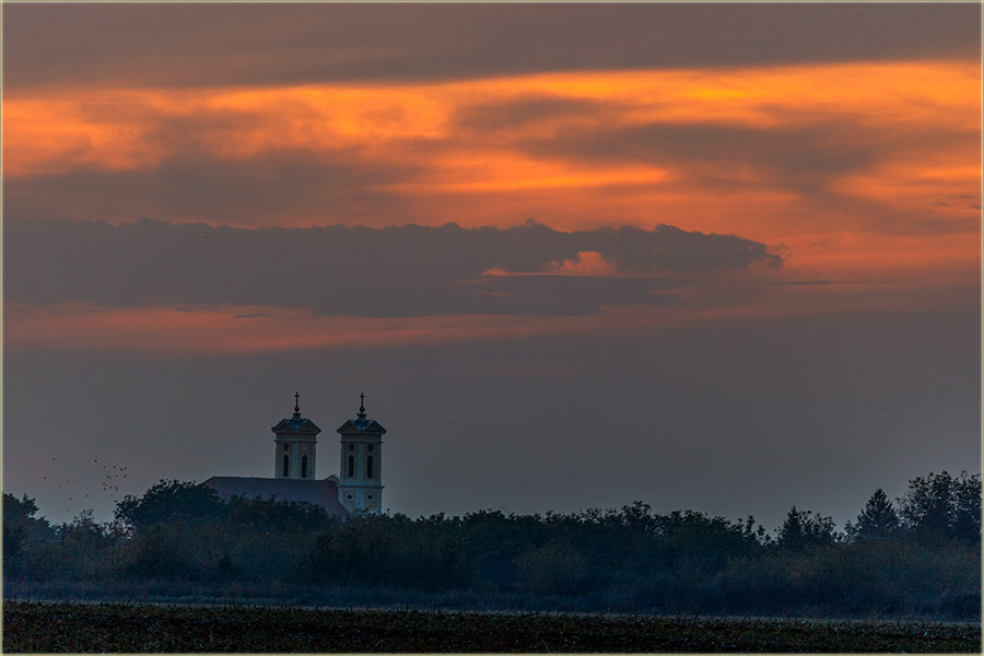 Opet je menjano vreme..., pa se ranije smrkava !!!