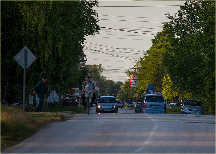 Ukinuto je političko-policijsko, ludilo vlasti !!!