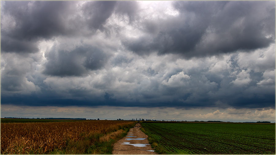 Kod Vas u Vojvodini, su oblaci jako niski !!!