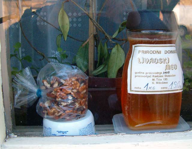 NovoMiloševački mali oglasi IV...