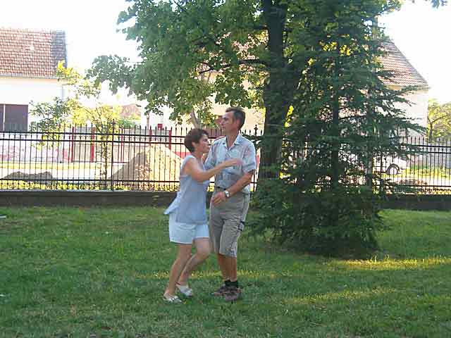 Veterani folkloraši...