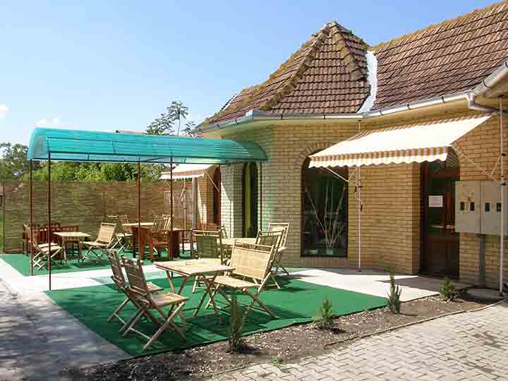 Nov NM lokal - poslastičarnica...