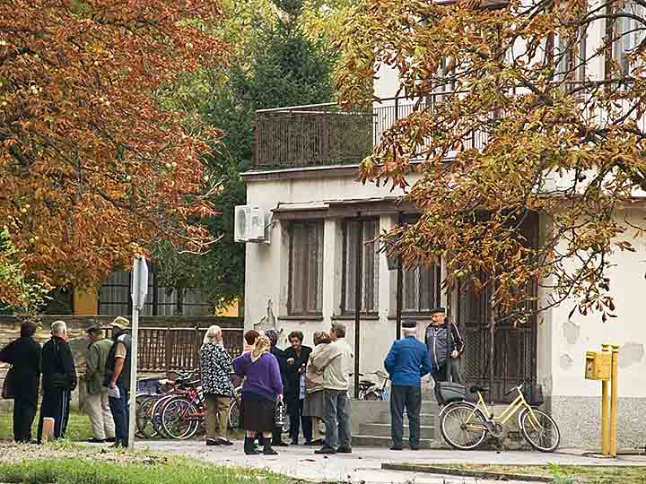 Pa jal mi divanimo ?