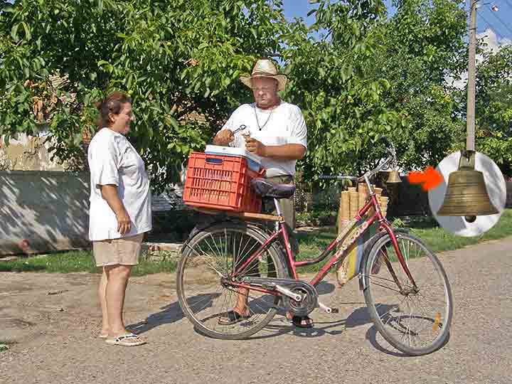 Sladoledžija na bicikli ...