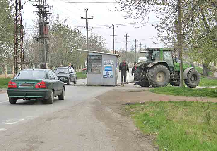 Stop - trafika na putu ...