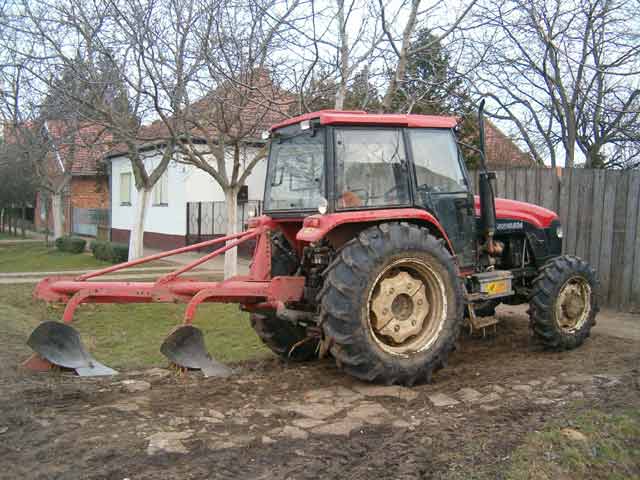 Divani nakraj brazde...