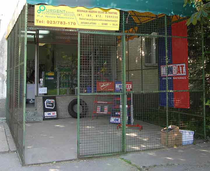 Nov NM lokal - traktorski delovi...